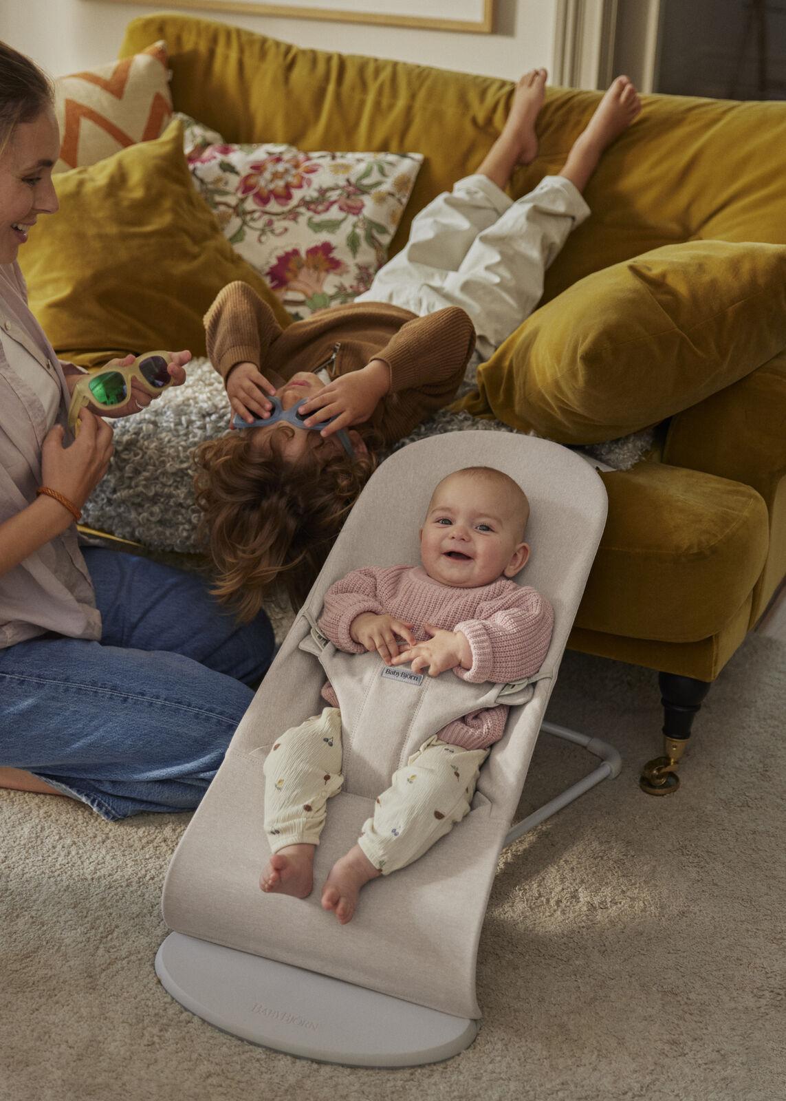 Bouncer Bliss in Light beige Woven mélange - BabyBjörn