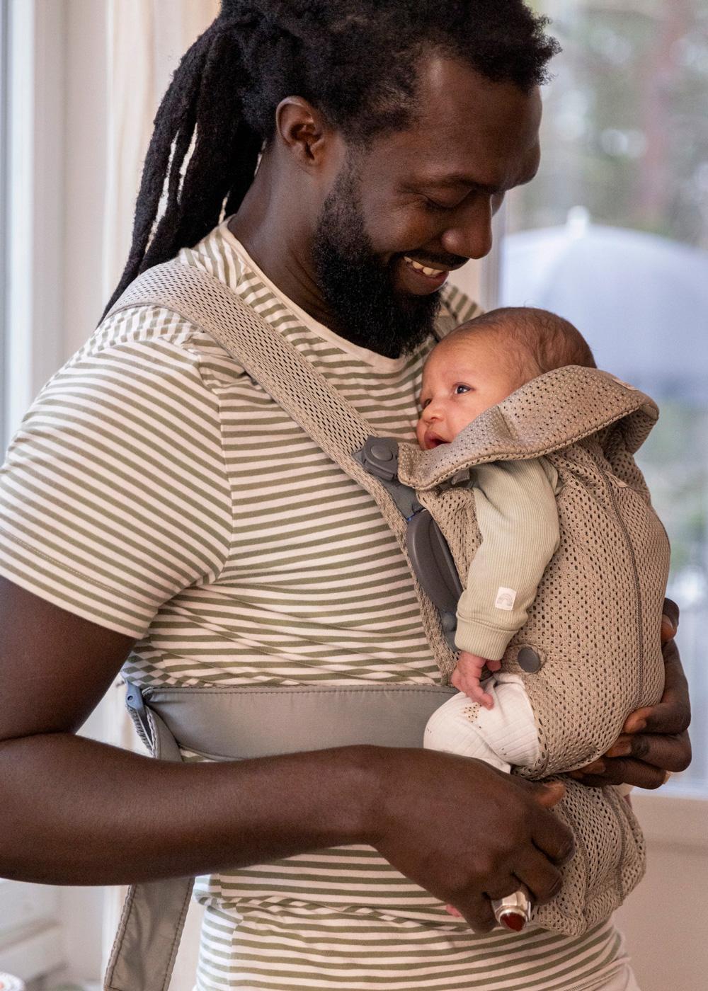 Baby Carrier Mini in beige gray 3D Mesh - BabyBjörn