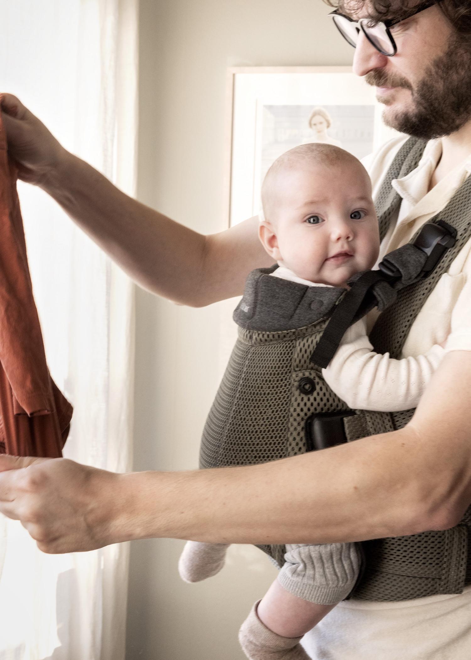Baby Carrier Harmony in Dark green 3D mesh - BabyBjörn